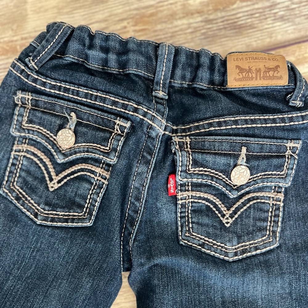 ✨Girls Levi’s bootcut Jeans🤠✨